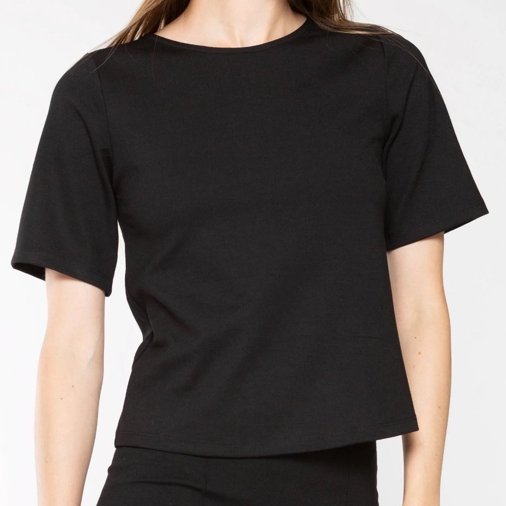 Ripley Rader Classic Women's T-shirt Top Black Elevated Basics XL